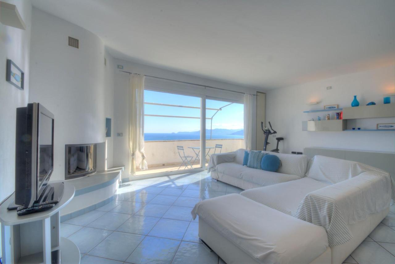 Villa Ischia Attico Sul Mare A Verezzi Borgio Verezzi Eksteriør billede